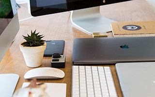 凯尔特人首发名单有猫腻后还在笑？镜头一切过去就懂了，越看越上头